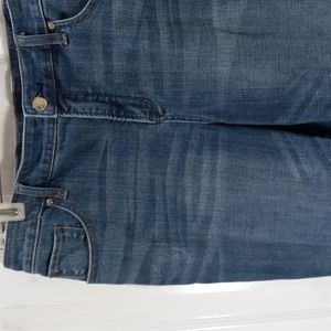 Chico's  So Slimming Girlfriend Slim Leg Ankle Sz 1 or Size 8